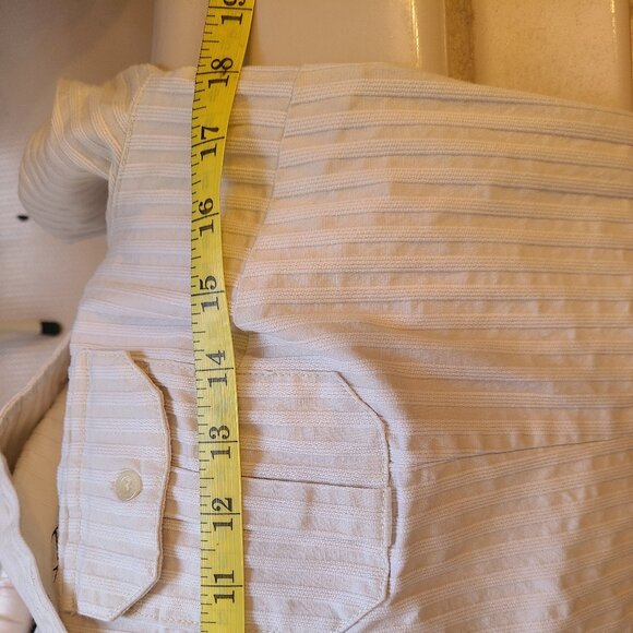 Vintage Women's Harley Davidson Button Up Shirt - Medium - Picture 6 of 8